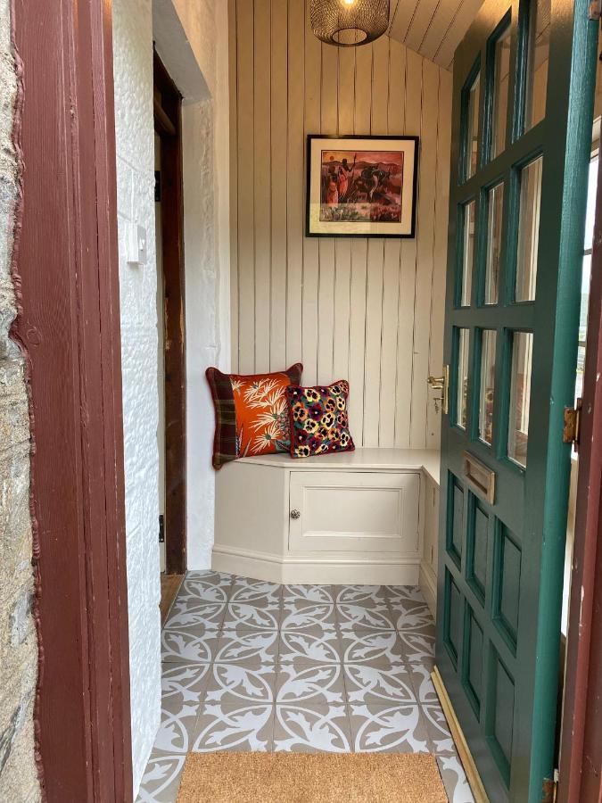 Quirky Highland Cottage With Stunning Views Fearn Lodge エクステリア 写真