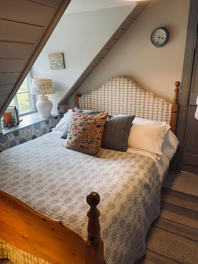 Quirky Highland Cottage With Stunning Views Fearn Lodge エクステリア 写真