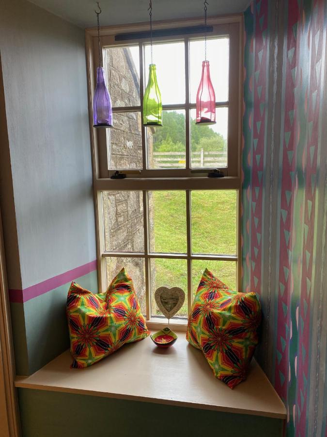 Quirky Highland Cottage With Stunning Views Fearn Lodge エクステリア 写真